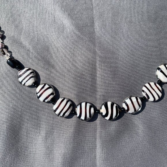 JEWELRY - 17.5in strung beaded drop necklace zebra striped, black, white, pink - Picture 7 of 12